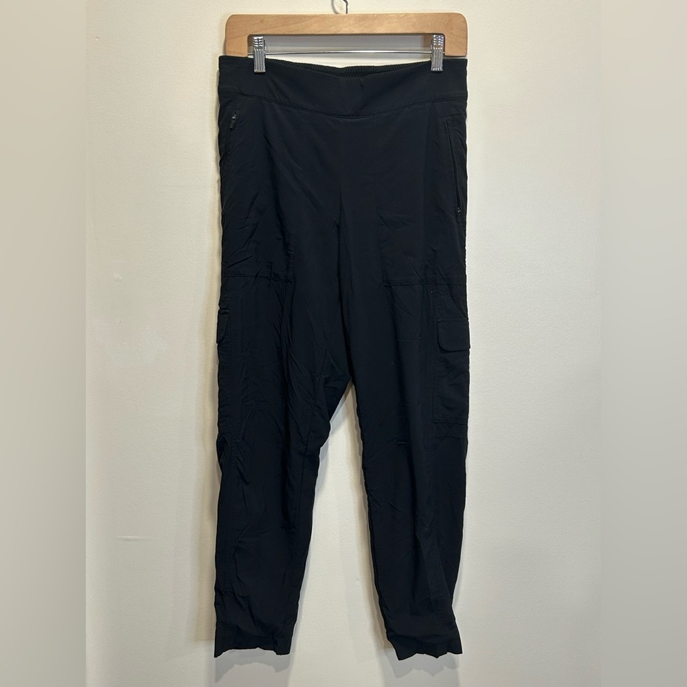 Athleta Black Cargo Joggers